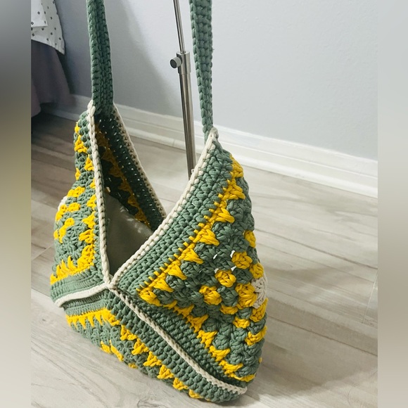Crochet granny squares handmade bag - Picture 3 of 5